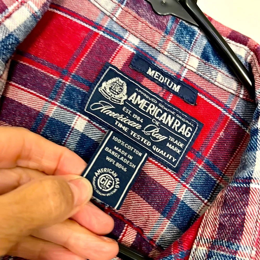 American Rag - Picture 3 of 4